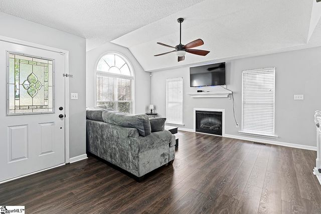 219 Oak Ridge Drive, Greenwood, SC 29649