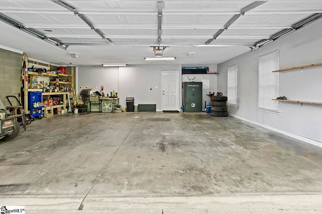 219 Oak Ridge Drive, Greenwood, SC 29649