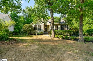 219 Oak Ridge Drive, Greenwood, SC 29649