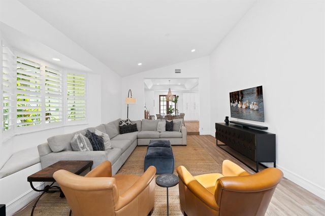 8165 NW 47th Drive, Coral Springs, FL 33067