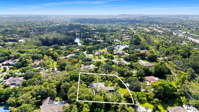 8165 NW 47th Drive, Coral Springs, FL 33067
