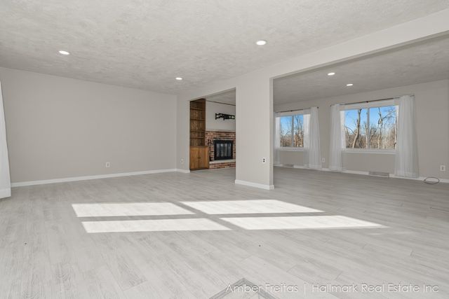 21125 Swafford Rd Road, Battle Creek, MI 49017