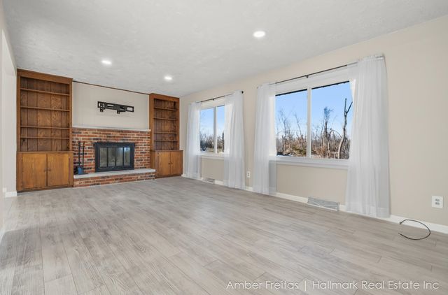 21125 Swafford Rd Road, Battle Creek, MI 49017