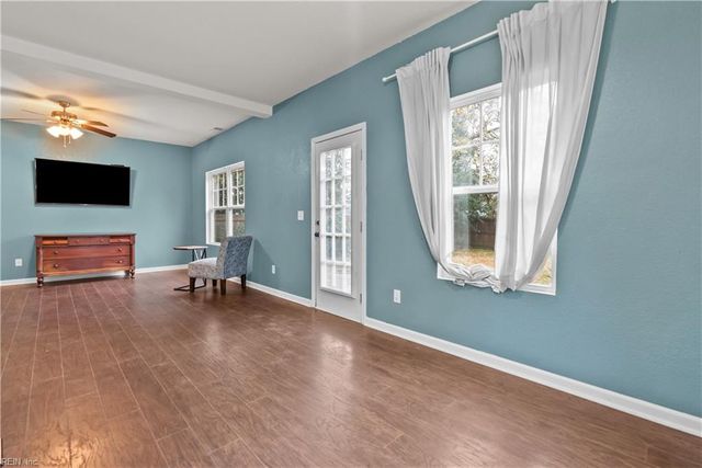 1569 Frost RD, Virginia Beach, VA 23455