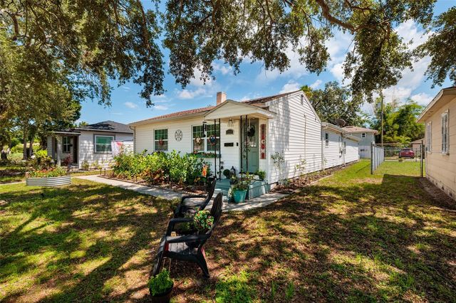 1220 56TH AVENUE N, St Petersburg, FL 33703