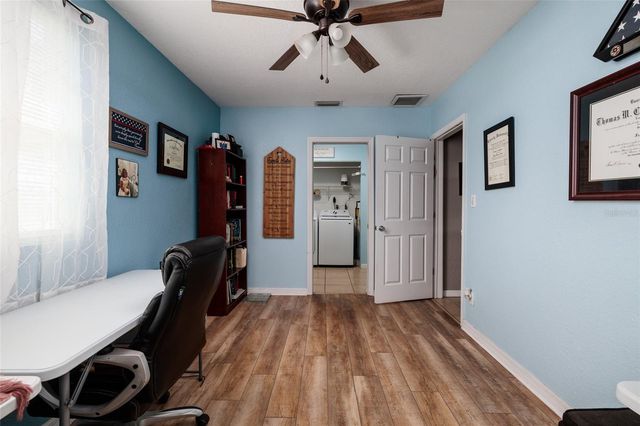 1220 56TH AVENUE N, St Petersburg, FL 33703