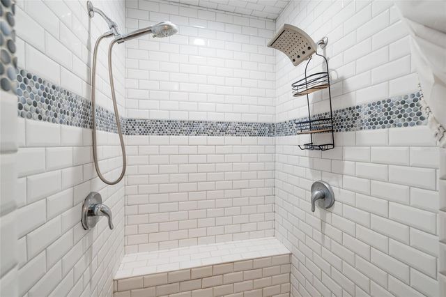 1220 56TH AVENUE N, St Petersburg, FL 33703