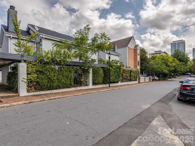 406 W 9th Street 304, Charlotte, NC 28202