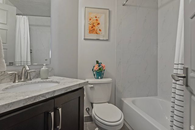 8564 S LITTLE WILLOW CIR, Cottonwood Heights, UT 84121
