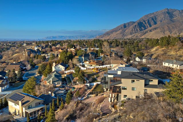 8564 S LITTLE WILLOW CIR, Cottonwood Heights, UT 84121