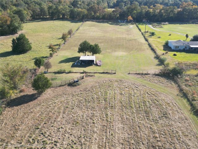 1064 VZ Co Rd 2413, Canton, TX 75103