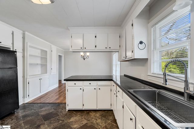 37 Dendy Street, Pelzer, SC 29669