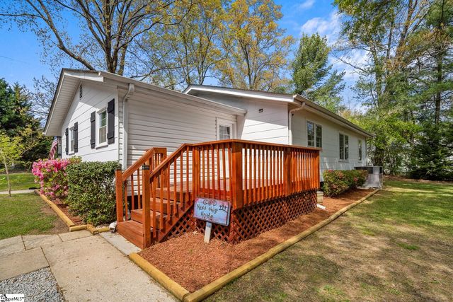 37 Dendy Street, Pelzer, SC 29669