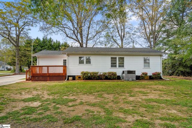 37 Dendy Street, Pelzer, SC 29669