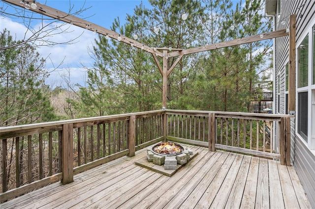 228 FIELDCREST Drive, Dallas, GA 30132