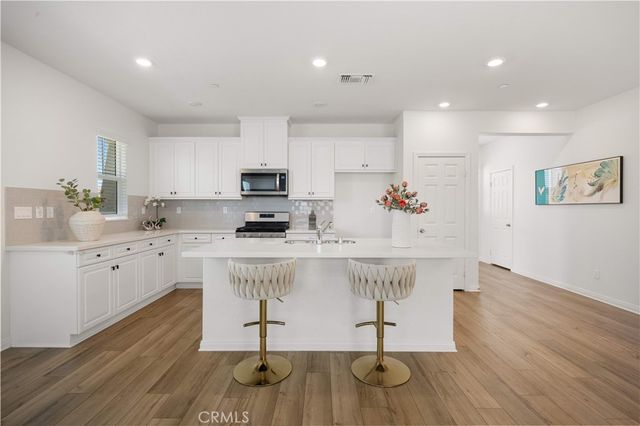 4140 E. Avila Privado, Ontario, CA 91761
