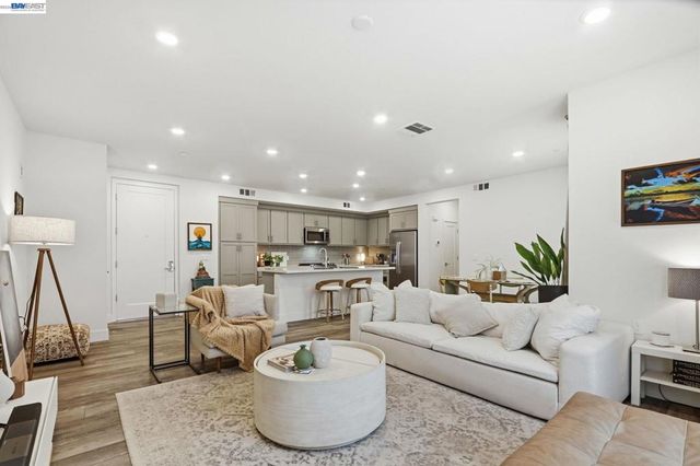 45188 Ambition St 202, Fremont, CA 94538