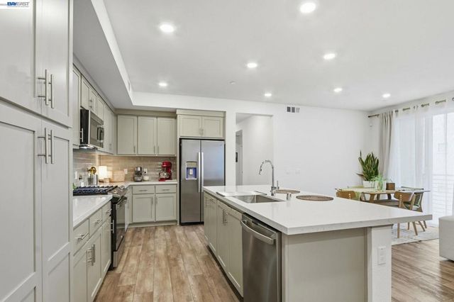 45188 Ambition St 202, Fremont, CA 94538