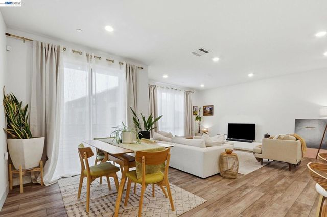 45188 Ambition St 202, Fremont, CA 94538