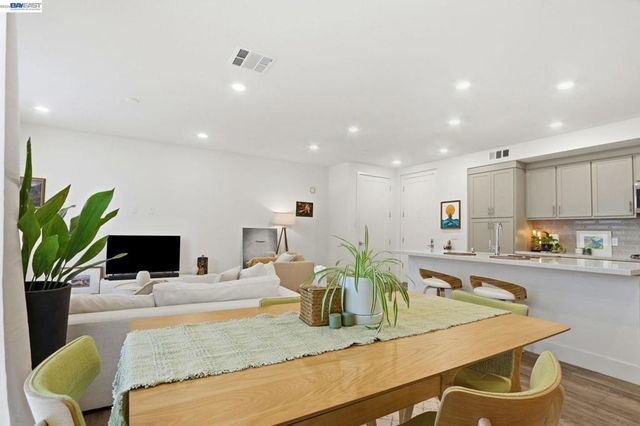 45188 Ambition St 202, Fremont, CA 94538