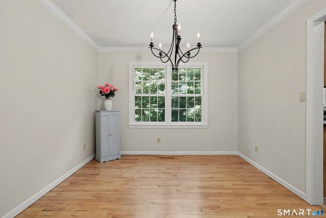 23 Jeremiah Road, Newtown, CT 06482