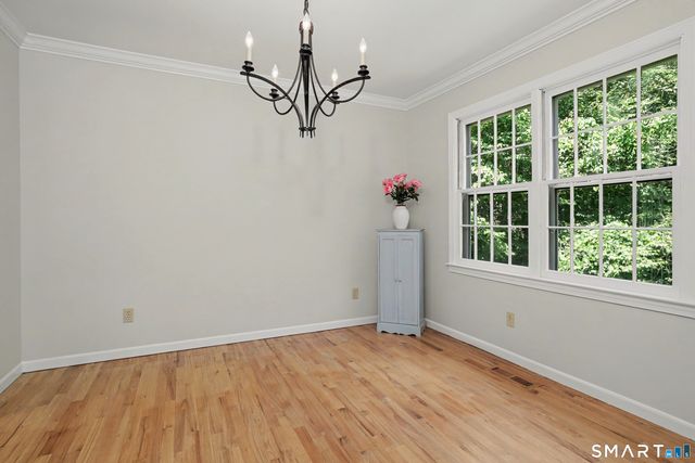 23 Jeremiah Road, Newtown, CT 06482