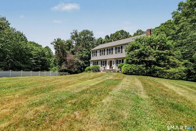 23 Jeremiah Road, Newtown, CT 06482
