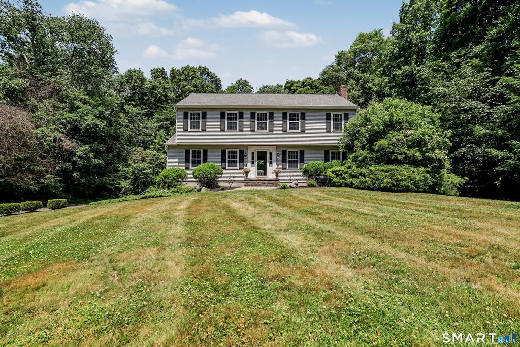 23 Jeremiah Road, Newtown, CT 06482