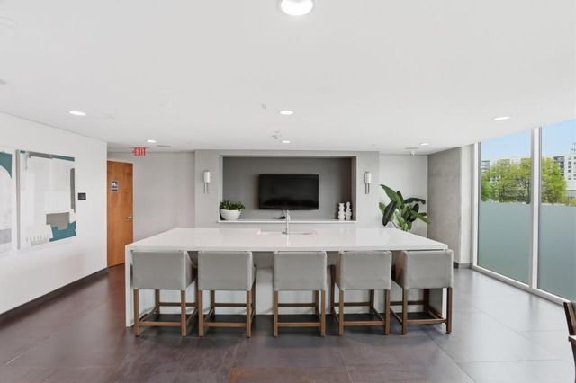 361 17th Street 1720, Atlanta, GA 30363