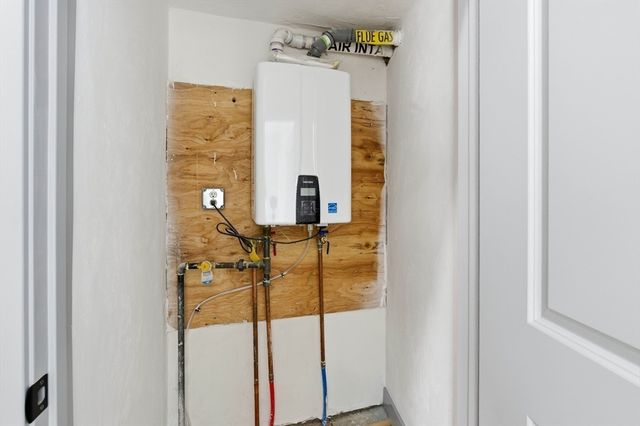 115-117 Mechanic 4, Clinton, MA 01510