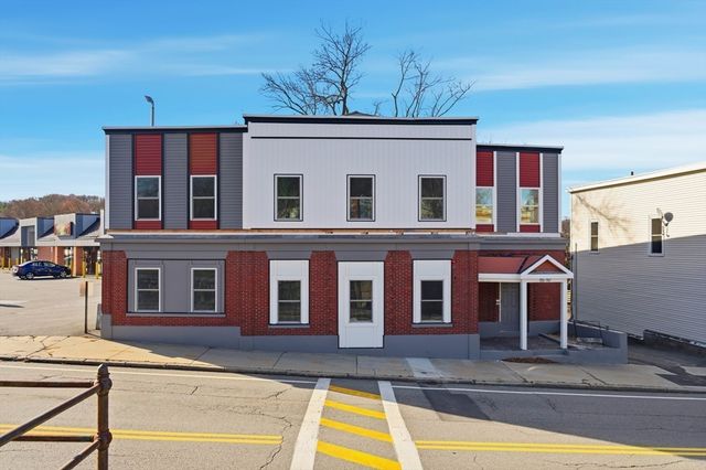 115-117 Mechanic 4, Clinton, MA 01510