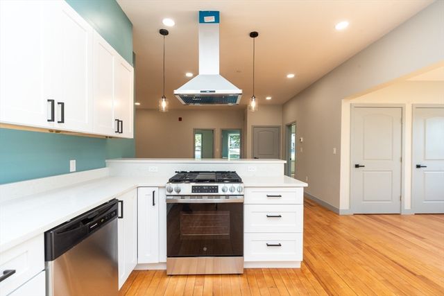 115-117 Mechanic 4, Clinton, MA 01510