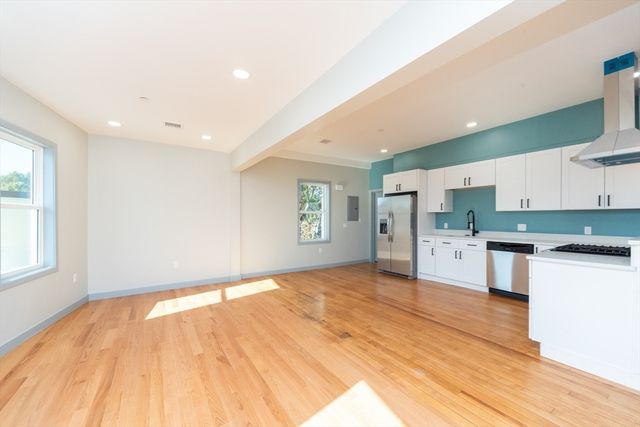 115-117 Mechanic 4, Clinton, MA 01510