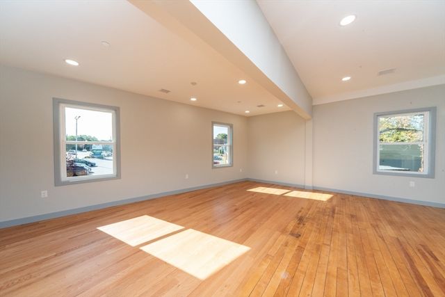 115-117 Mechanic 4, Clinton, MA 01510