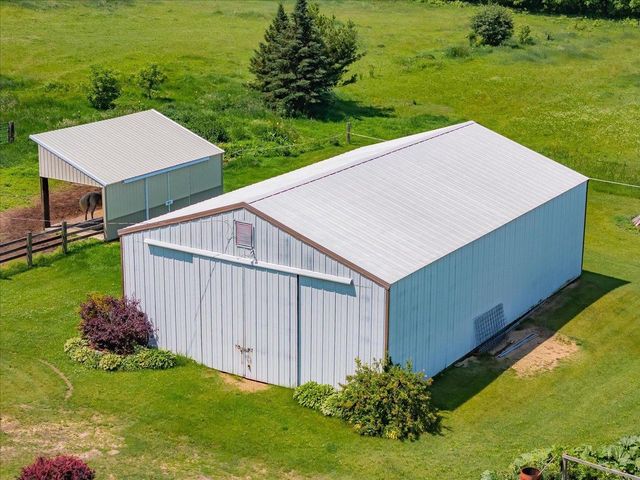 W4615 Highway 16, Rio, WI 53960