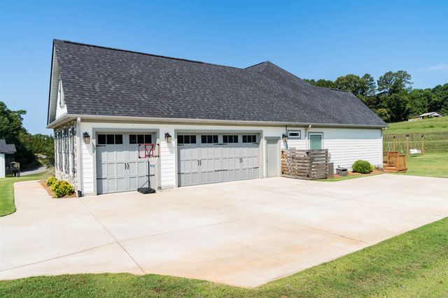 240 W Ridge Water Drive, Chesnee, SC 29323