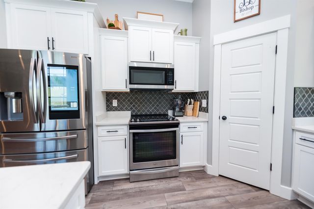 240 W Ridge Water Drive, Chesnee, SC 29323