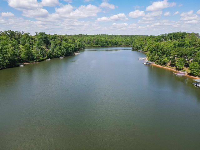 240 W Ridge Water Drive, Chesnee, SC 29323
