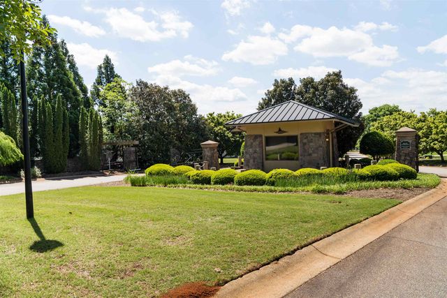 240 W Ridge Water Drive, Chesnee, SC 29323