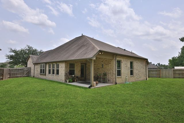 18802 Rosewood Terrace Drive, New Caney, TX 77357