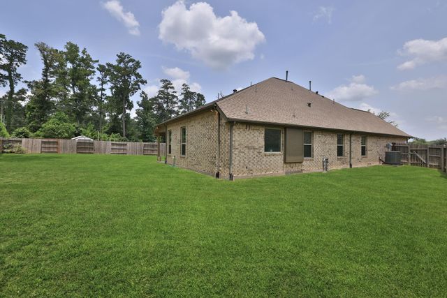 18802 Rosewood Terrace Drive, New Caney, TX 77357