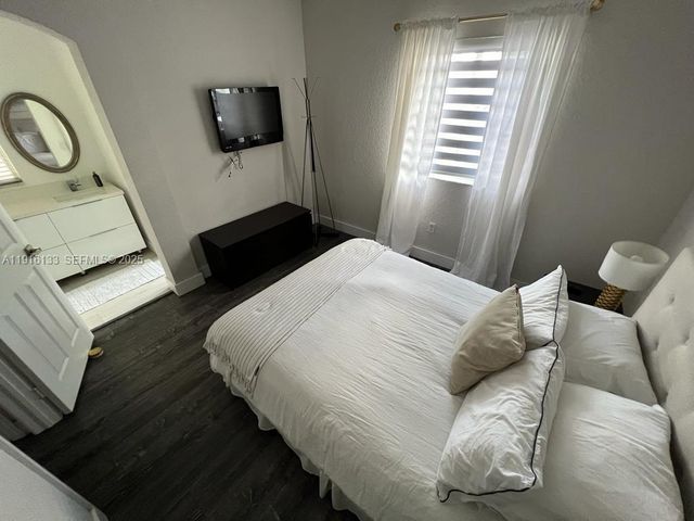 8330 NW 107th Pl 7-21, Doral, FL 33178