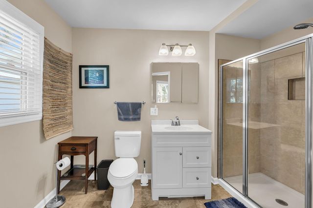 417 Palmetto Boulevard, Edisto Island, SC 29438