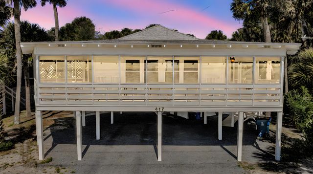 417 Palmetto Boulevard, Edisto Island, SC 29438