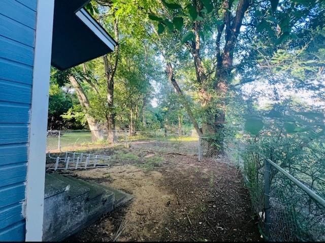 320 NW 9th St, Paris, TX 75460