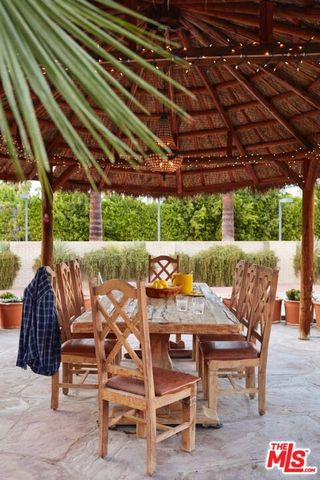 775 N N Mission Road, Palm Springs, CA 92262