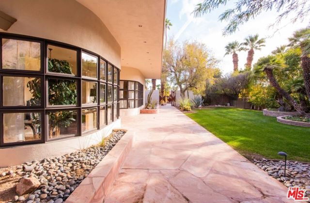 775 N N Mission Road, Palm Springs, CA 92262