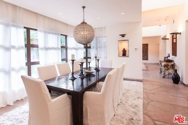 775 N N Mission Road, Palm Springs, CA 92262