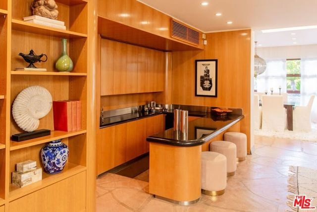 775 N N Mission Road, Palm Springs, CA 92262