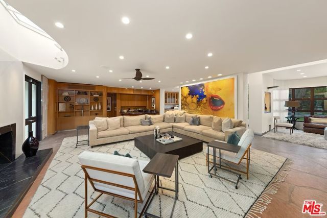 775 N N Mission Road, Palm Springs, CA 92262